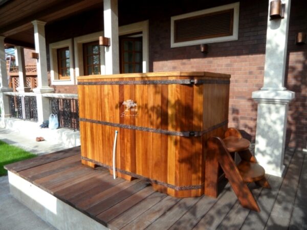 spb.barelwood.com